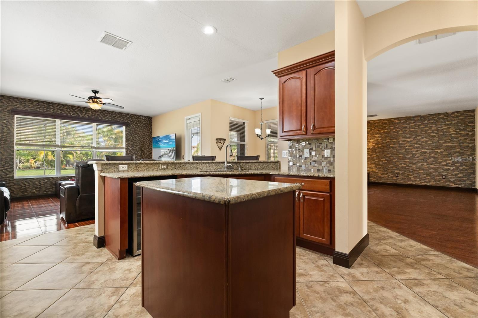 Image 9 of 34 For 3759 Eagle Isle Circle