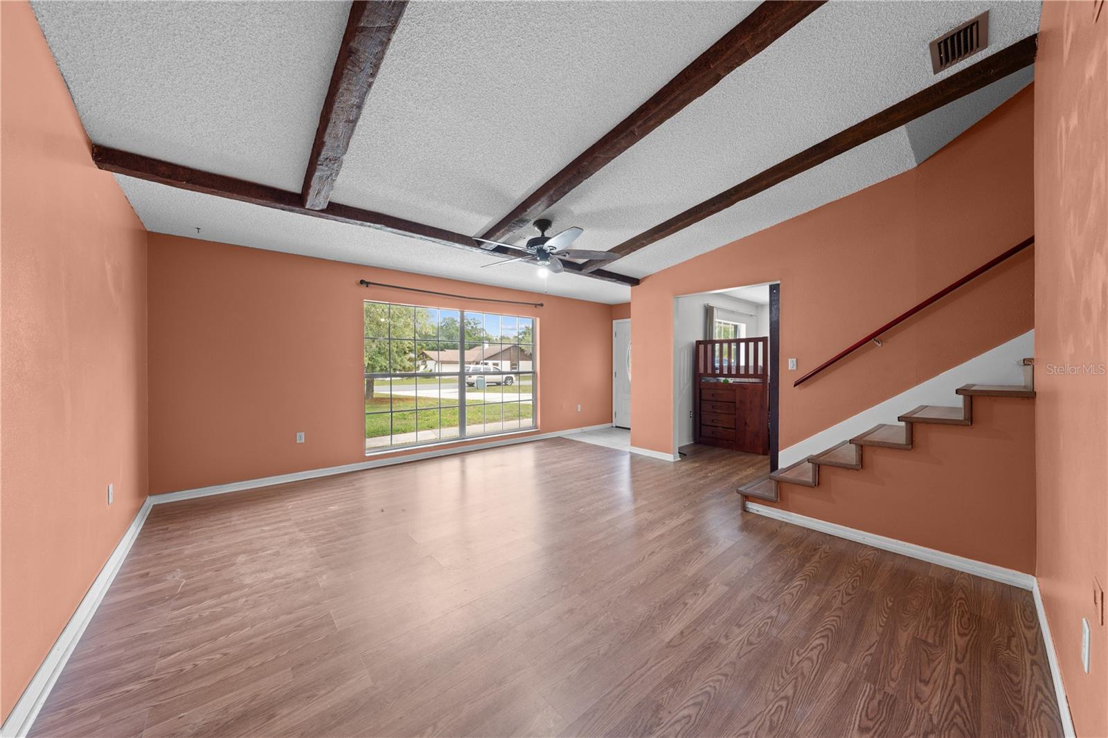 Image 13 of 53 For 6570 Bay Shore Drive