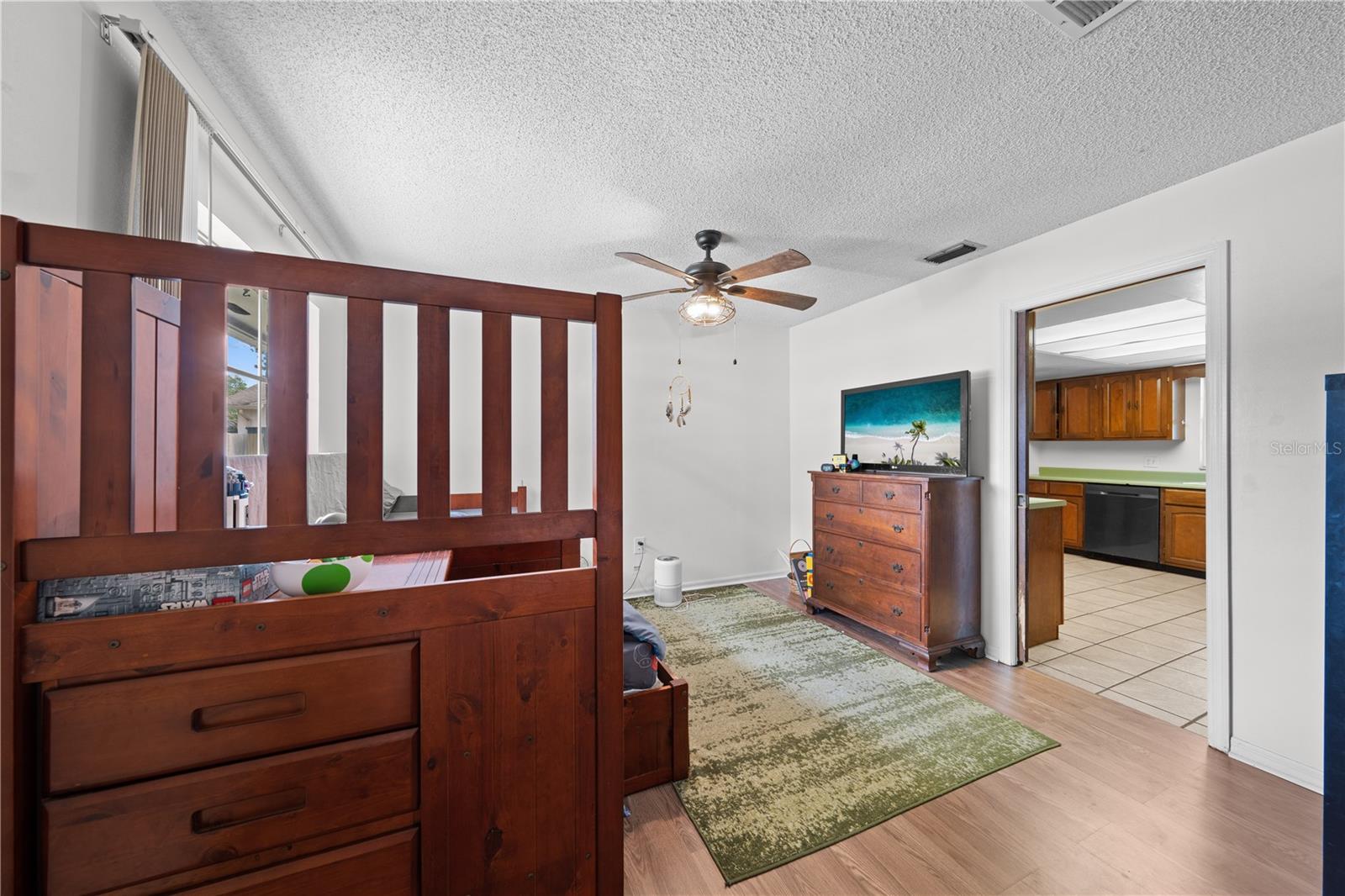 Image 16 of 53 For 6570 Bay Shore Drive