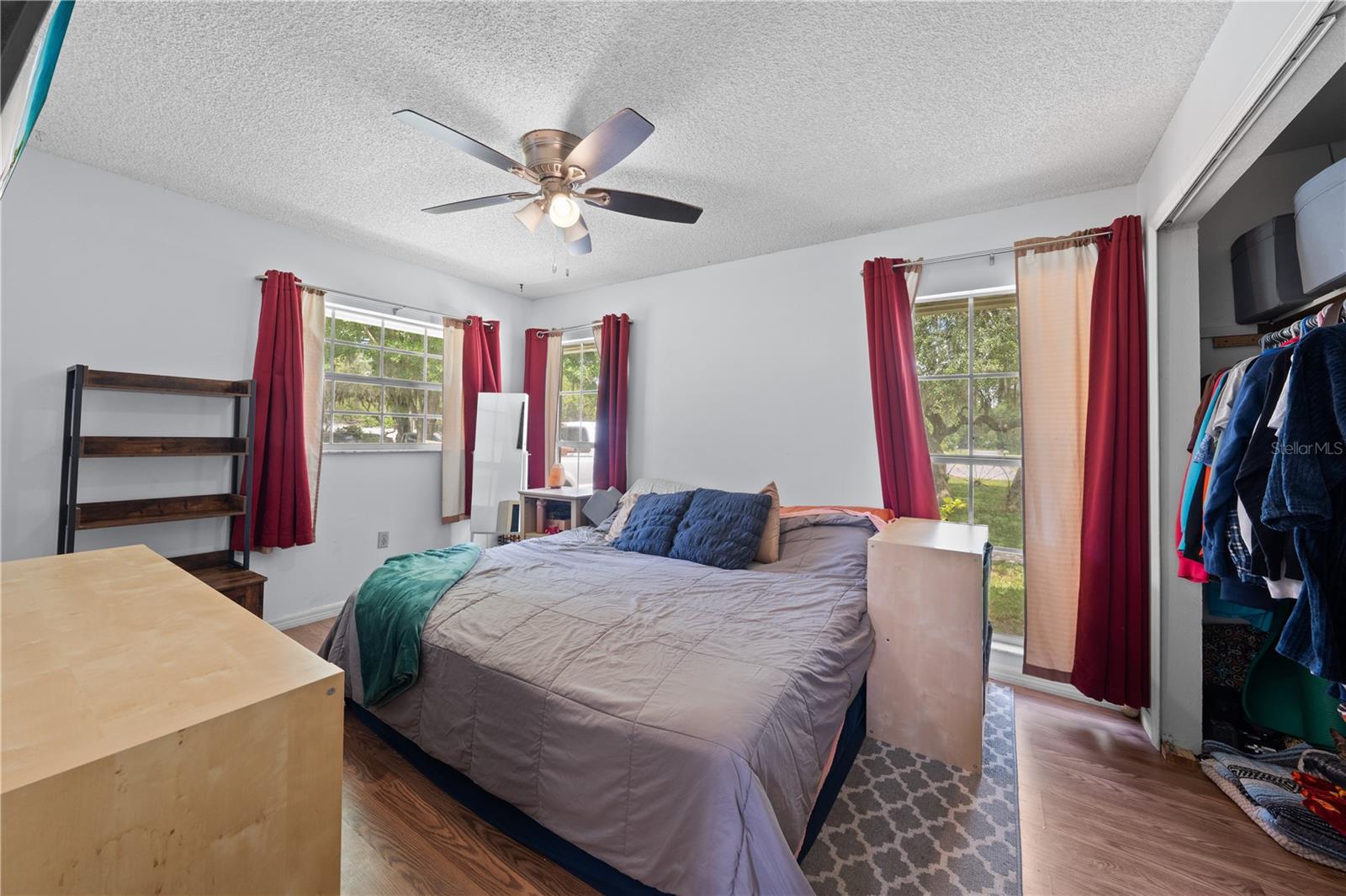 Image 36 of 53 For 6570 Bay Shore Drive