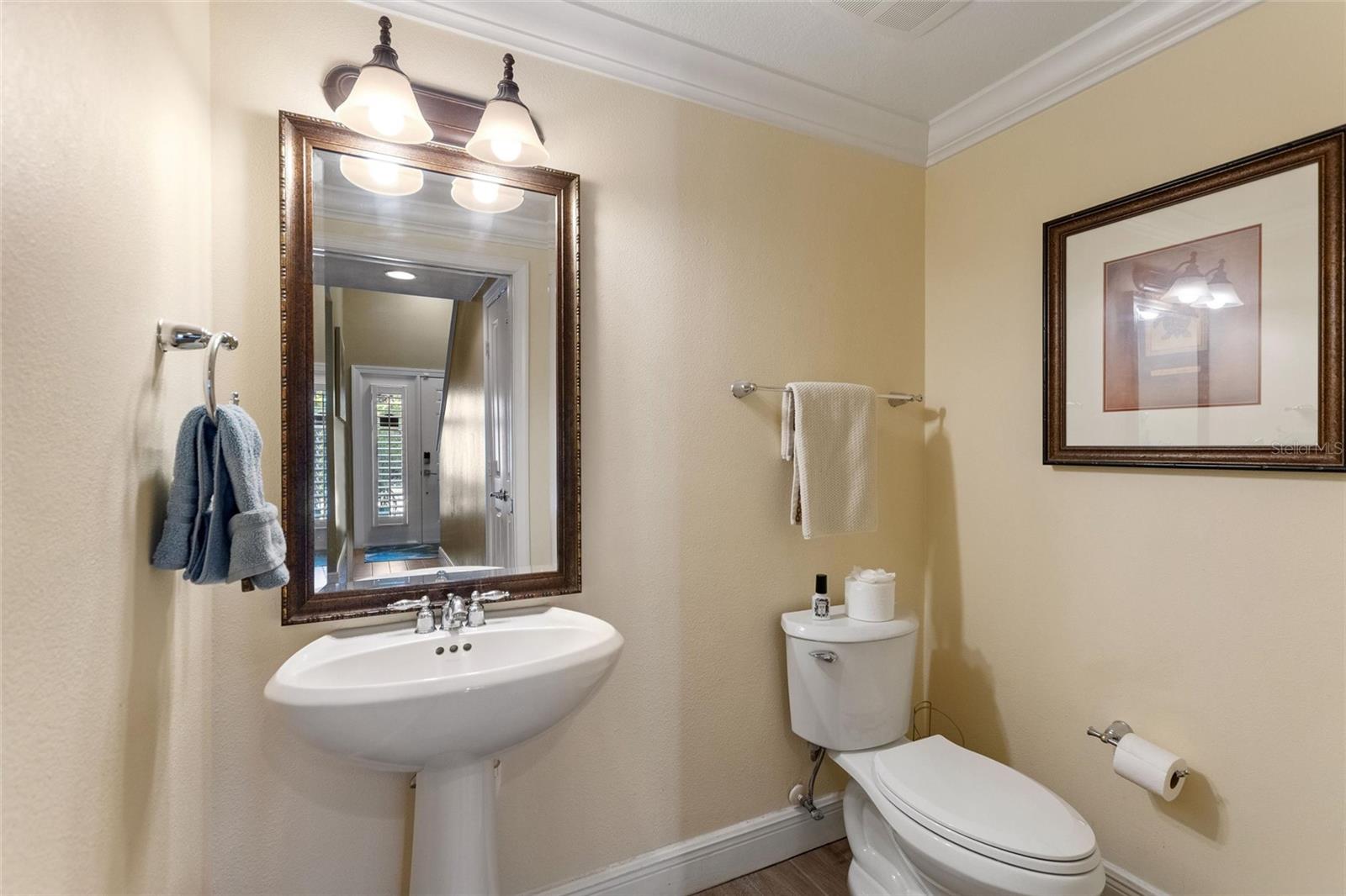 Image 13 of 46 For 1593 Heritage Crossing Court G