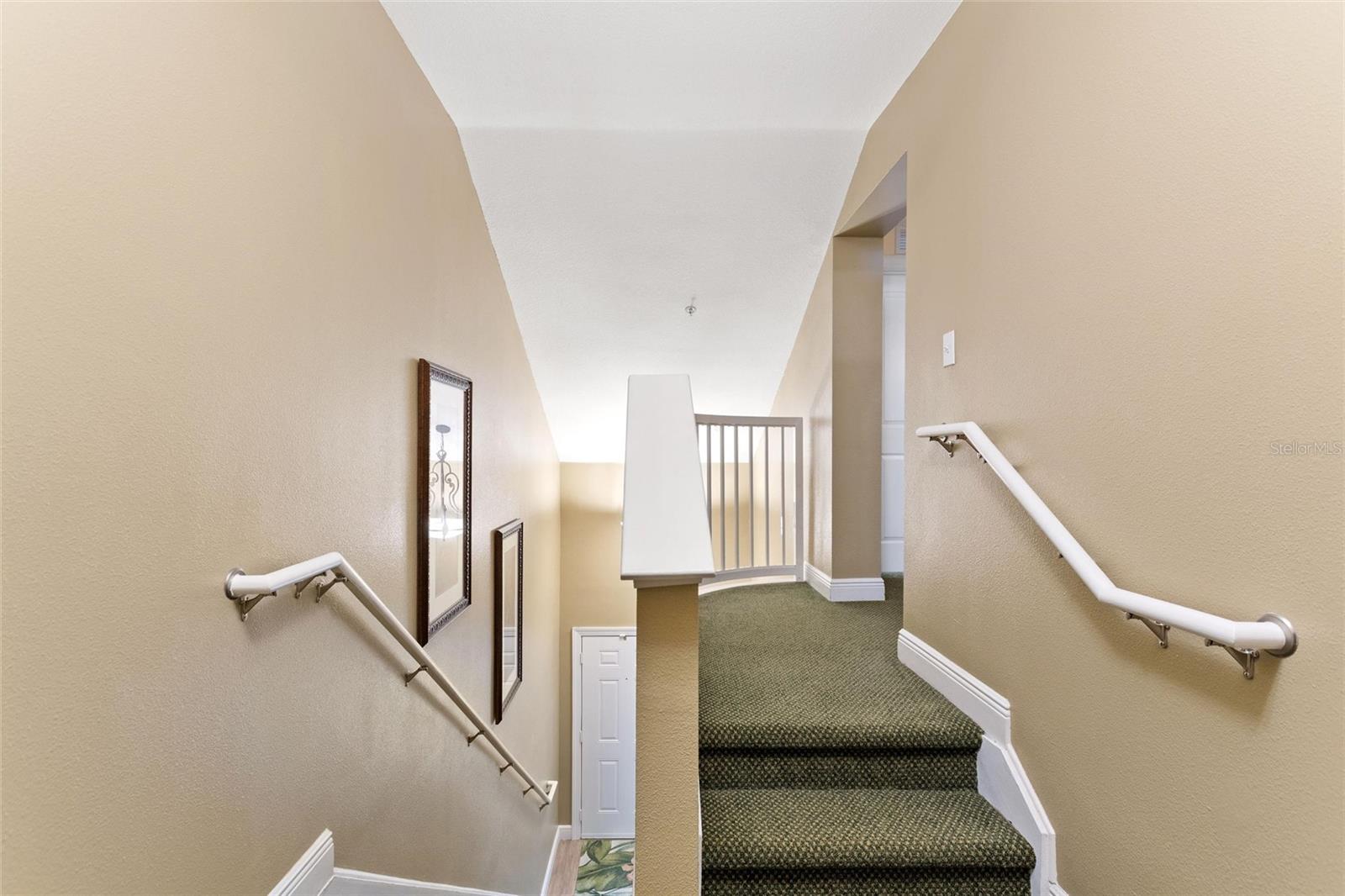 Image 21 of 46 For 1593 Heritage Crossing Court G
