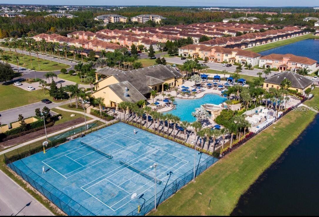 Listing photo id 8 for 8974 California Palm Road