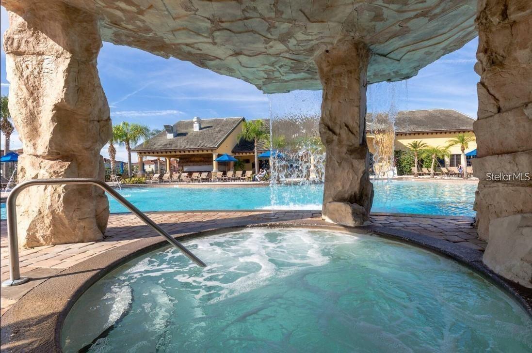 Listing photo id 9 for 8974 California Palm Road