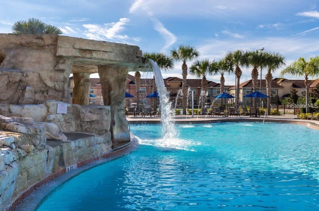 Listing photo id 13 for 8974 California Palm Road