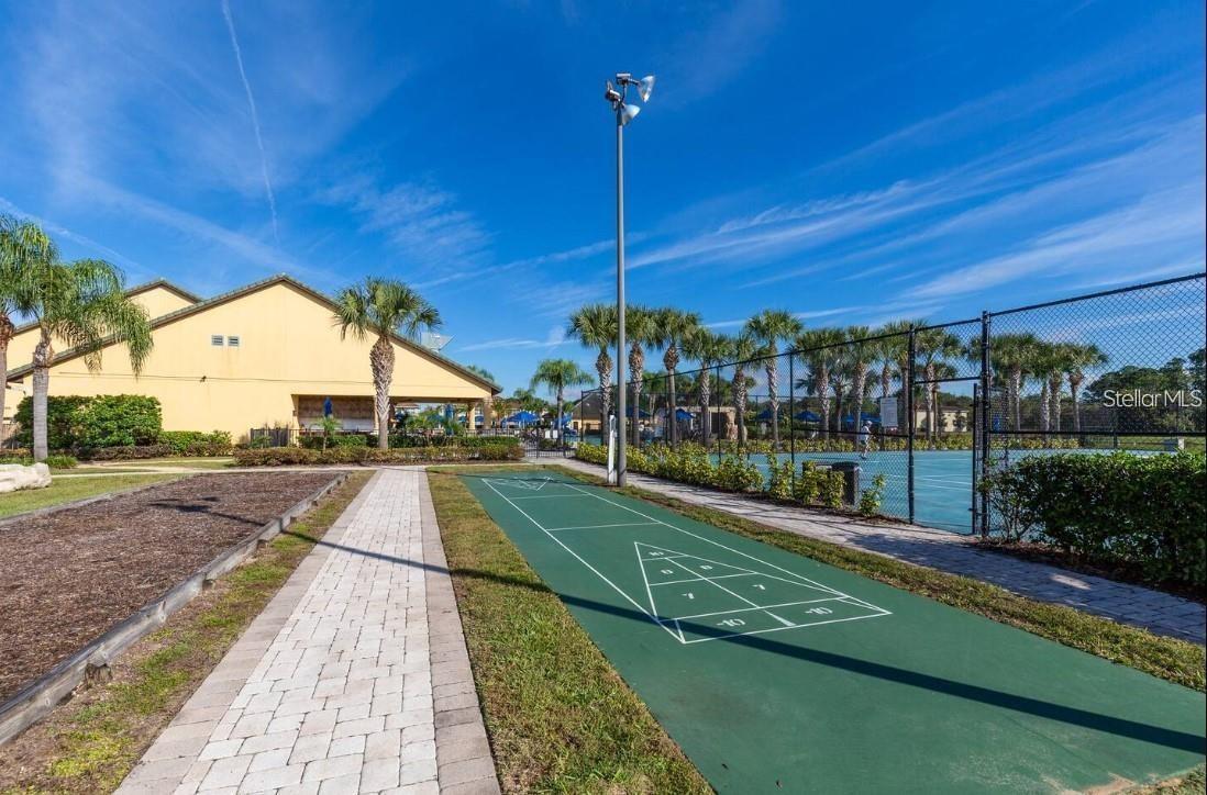 Listing photo id 15 for 8974 California Palm Road