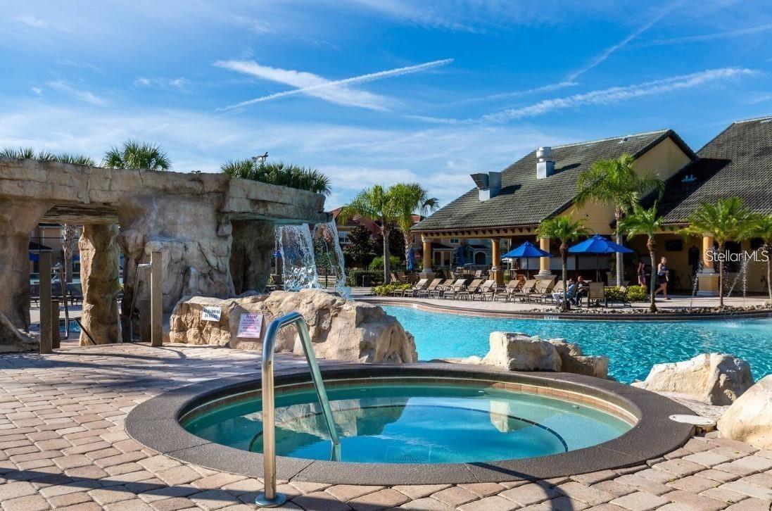 Listing photo id 16 for 8974 California Palm Road