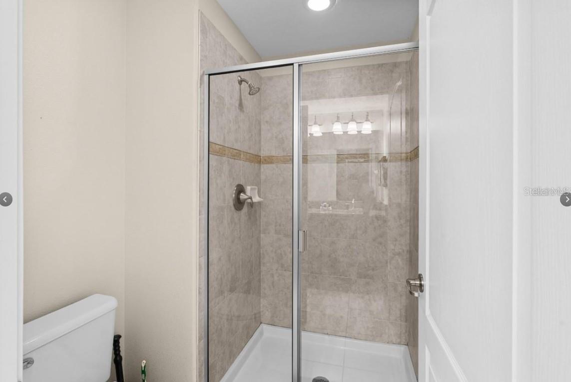 Listing photo id 21 for 8974 California Palm Road