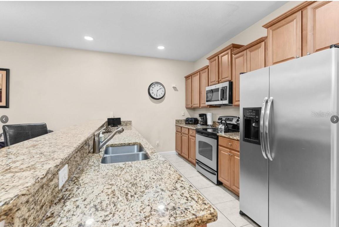 Listing photo id 35 for 8974 California Palm Road