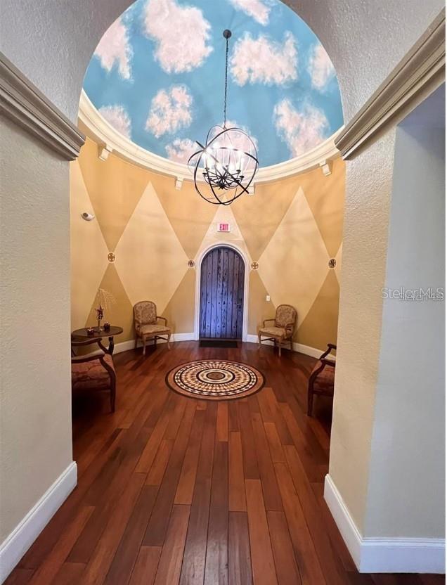 Listing photo id 17 for 5160 Conroy Road 14