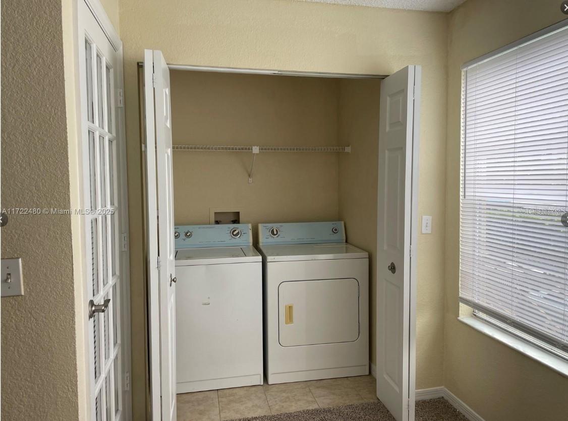 Listing photo id 5 for 5160 Conroy Road 14