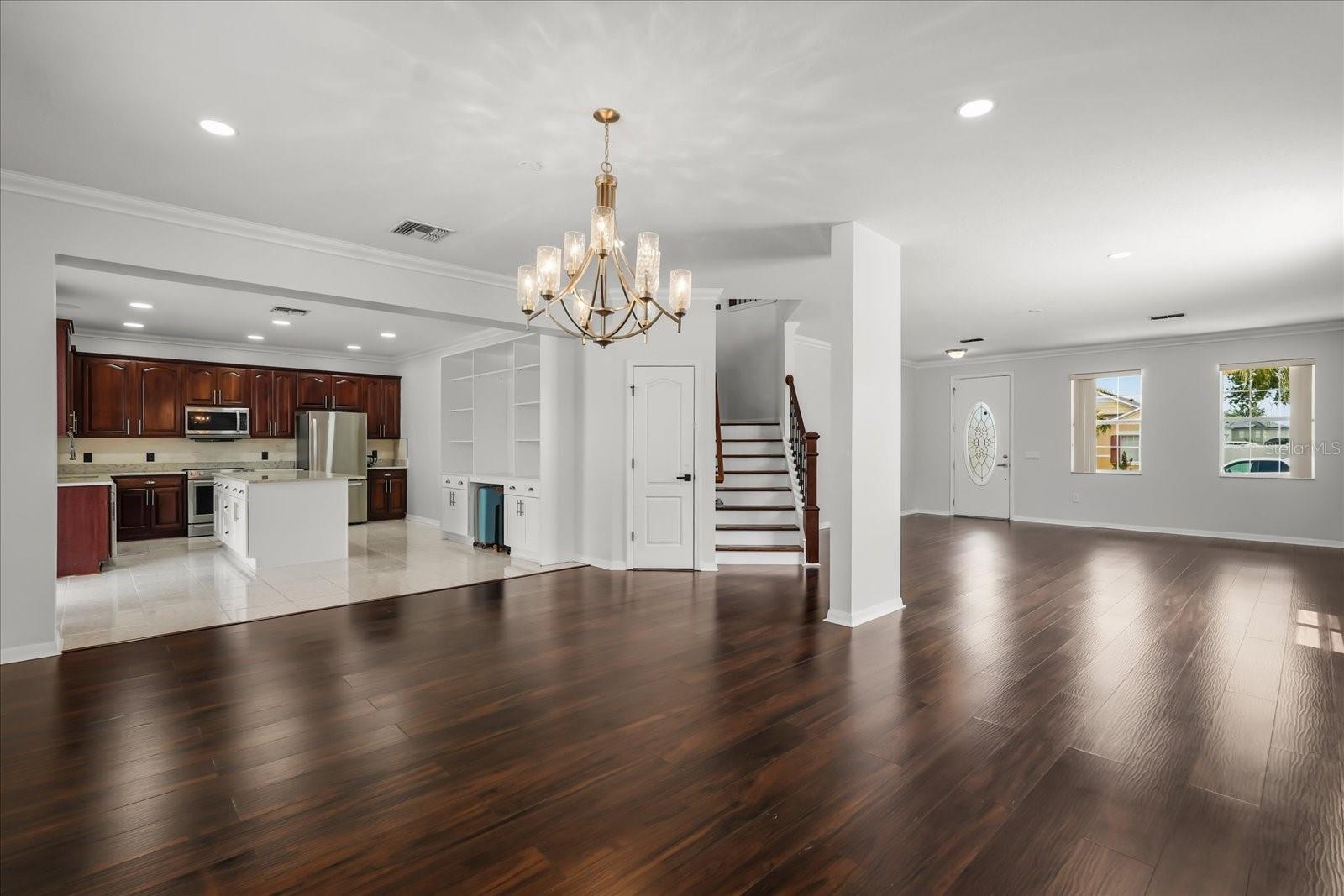 Image 15 of 65 For 3332 Whistling Trail