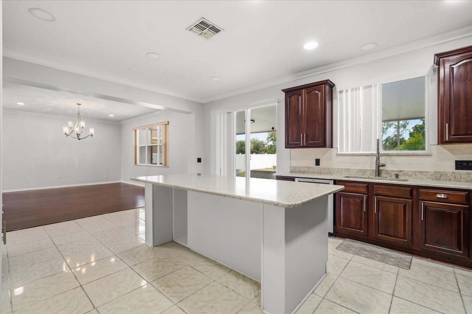 Image 24 of 65 For 3332 Whistling Trail