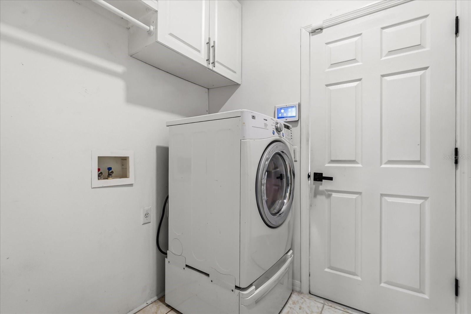 Image 26 of 65 For 3332 Whistling Trail