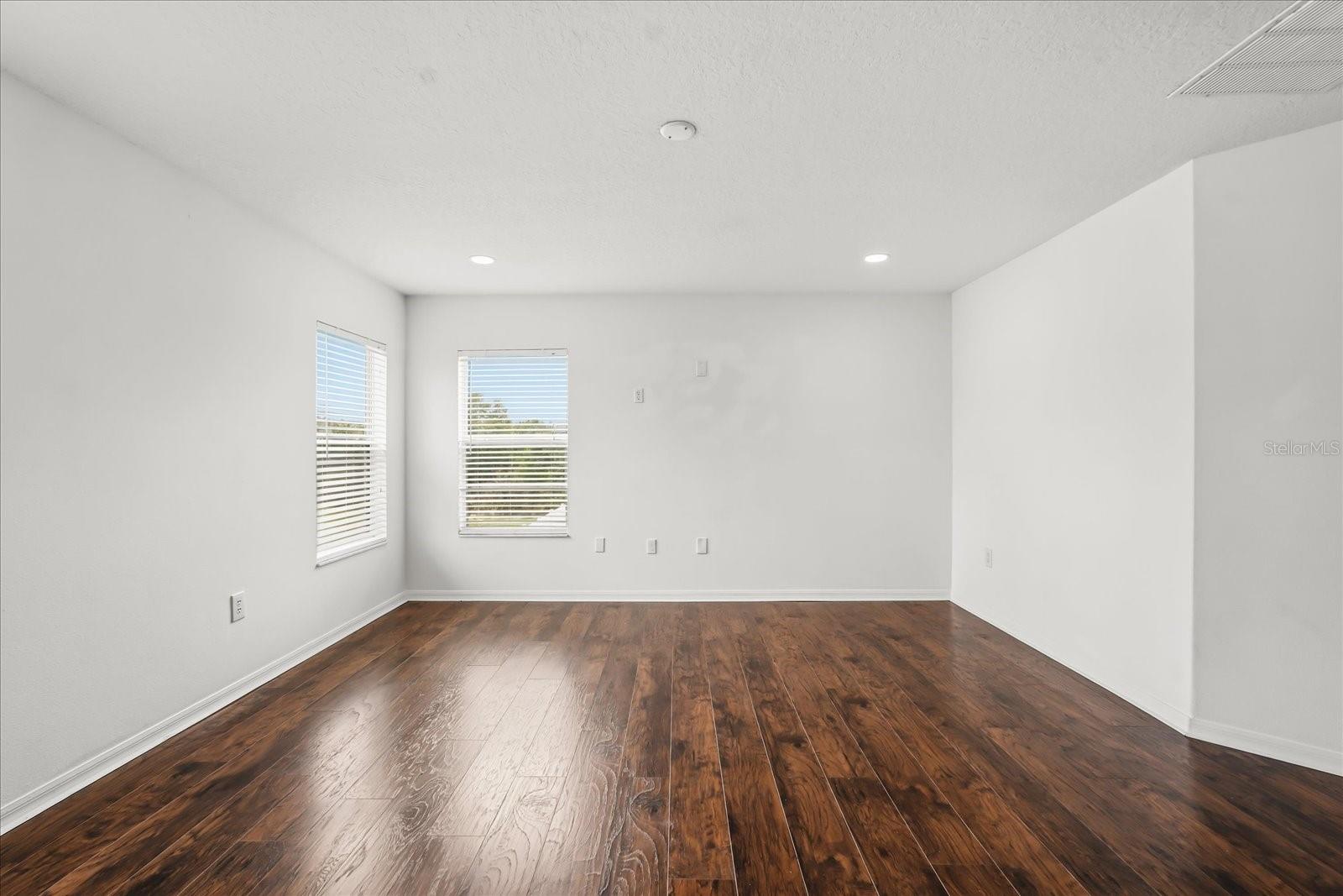 Image 40 of 65 For 3332 Whistling Trail