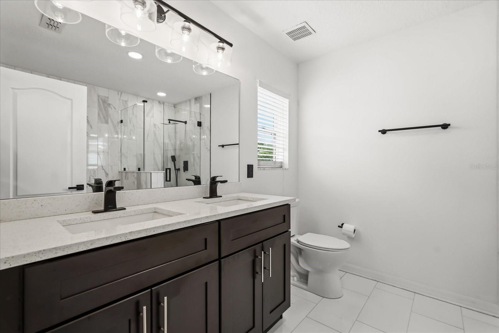 Image 47 of 65 For 3332 Whistling Trail