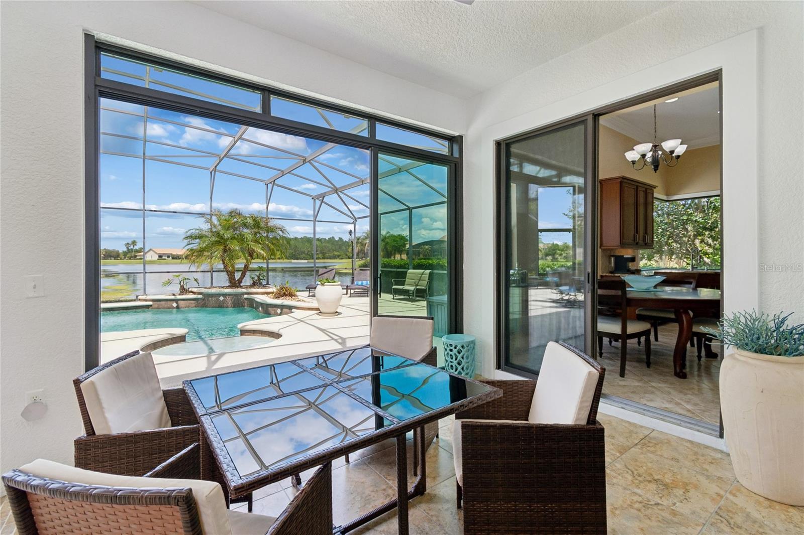 Image 28 of 86 For 844 San Raphael St