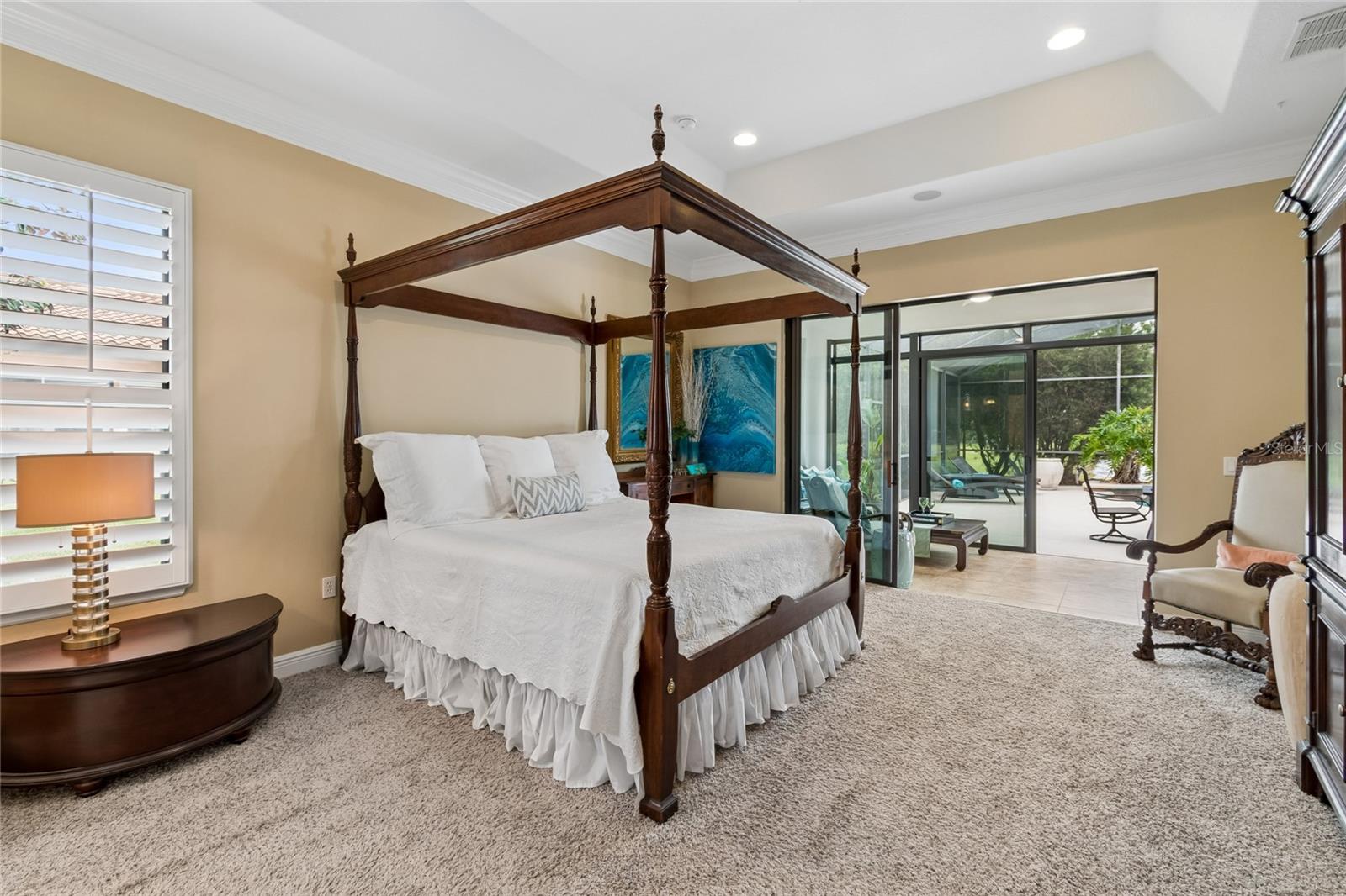 Image 34 of 86 For 844 San Raphael St