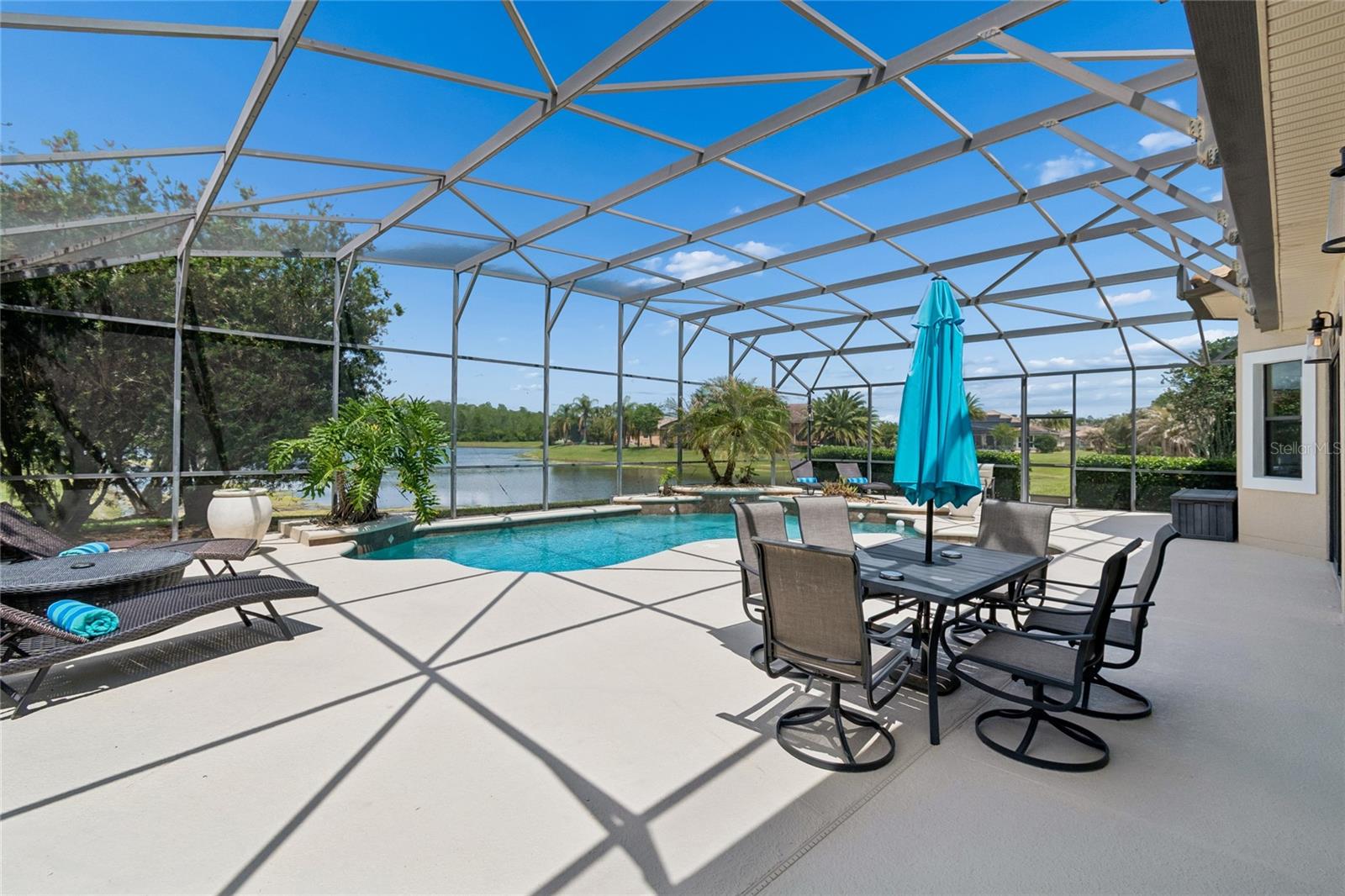 Image 61 of 86 For 844 San Raphael St