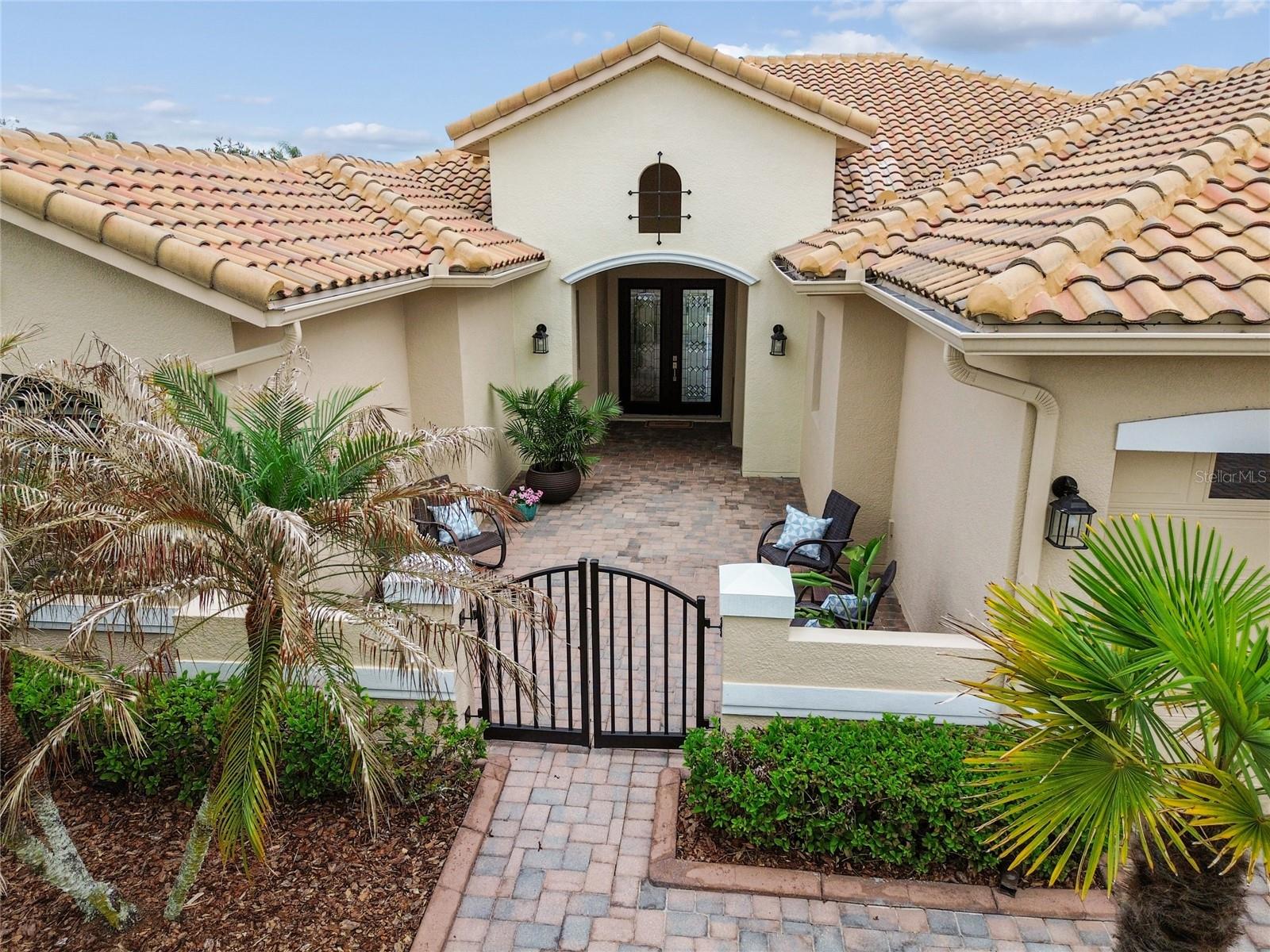 Image 80 of 86 For 844 San Raphael St