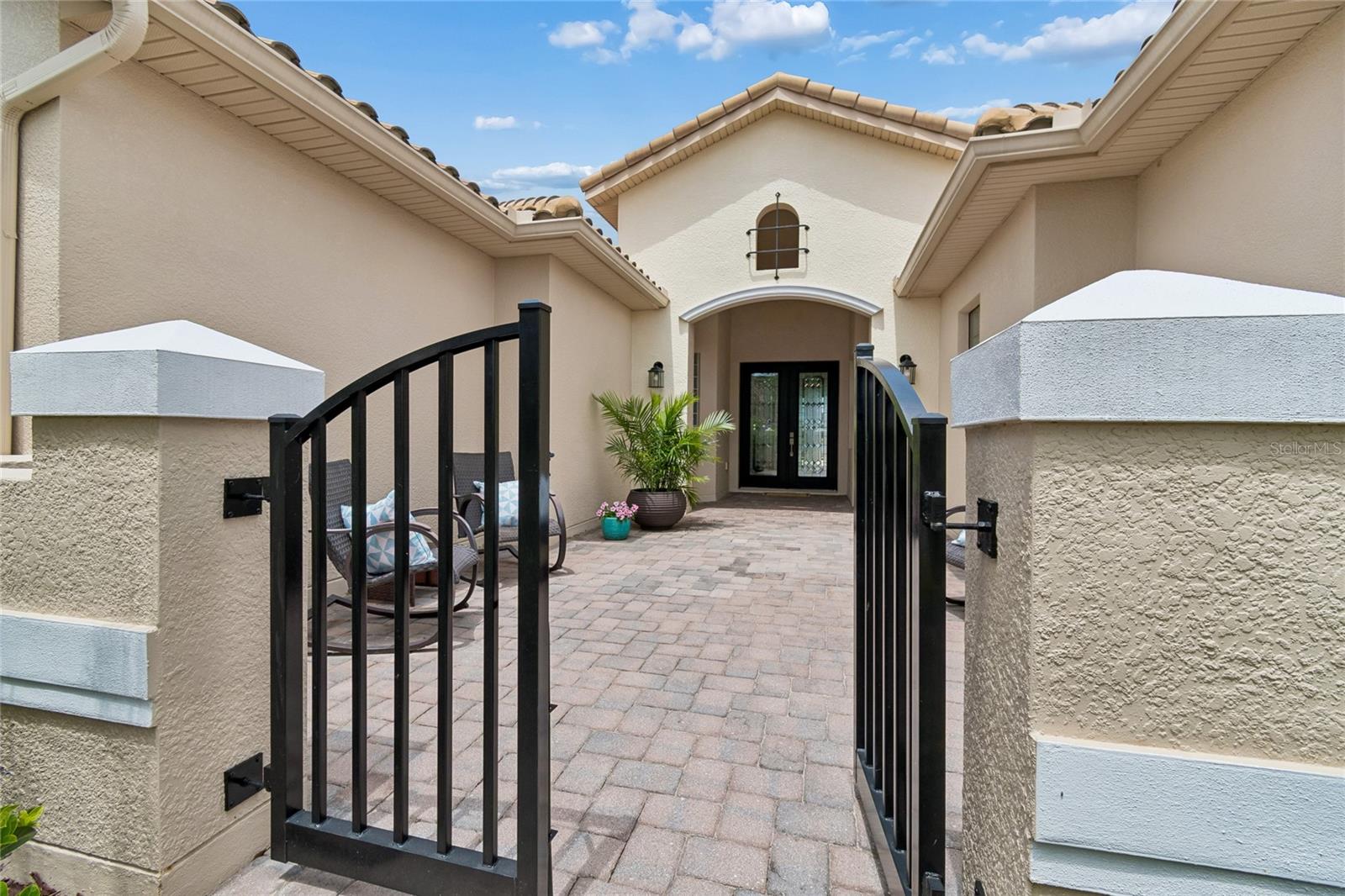 Image 81 of 86 For 844 San Raphael St