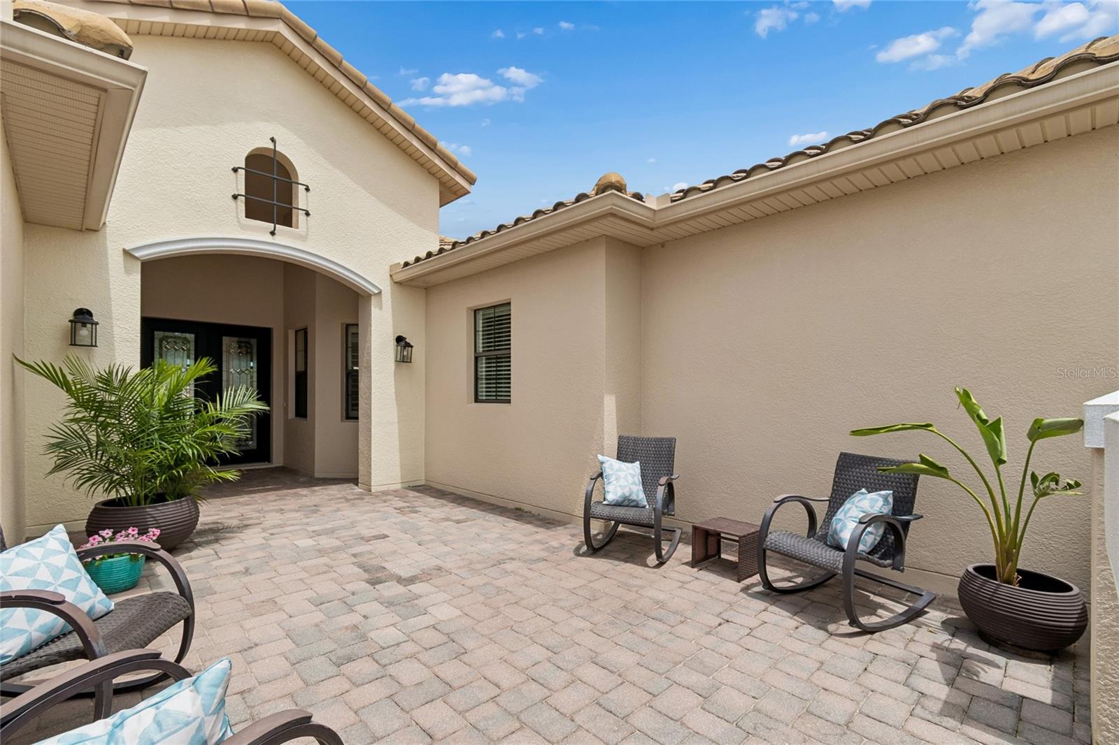 Image 83 of 86 For 844 San Raphael St