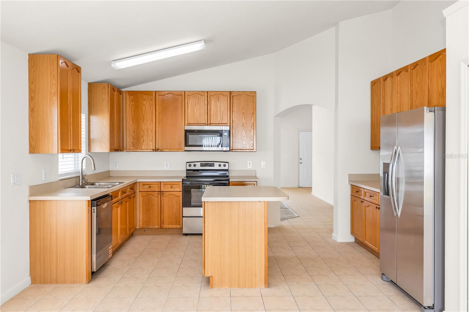 Image 11 of 42 For 2989 White Cedar Circle