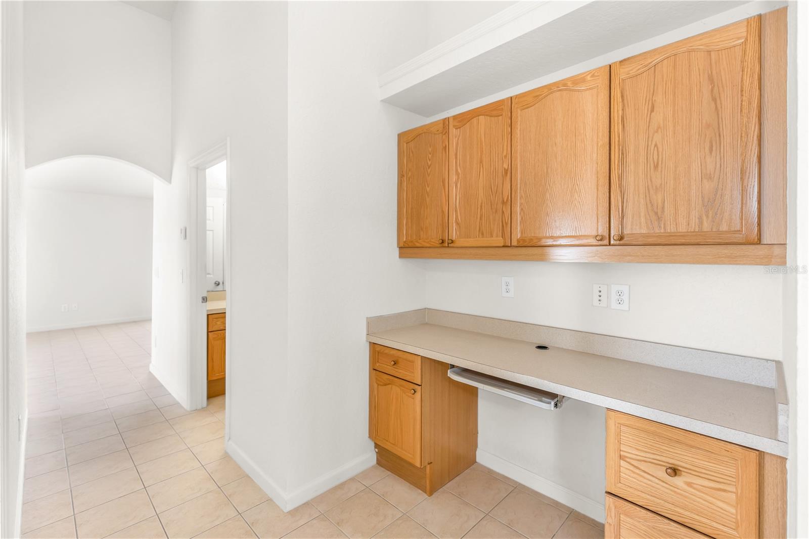 Image 14 of 42 For 2989 White Cedar Circle