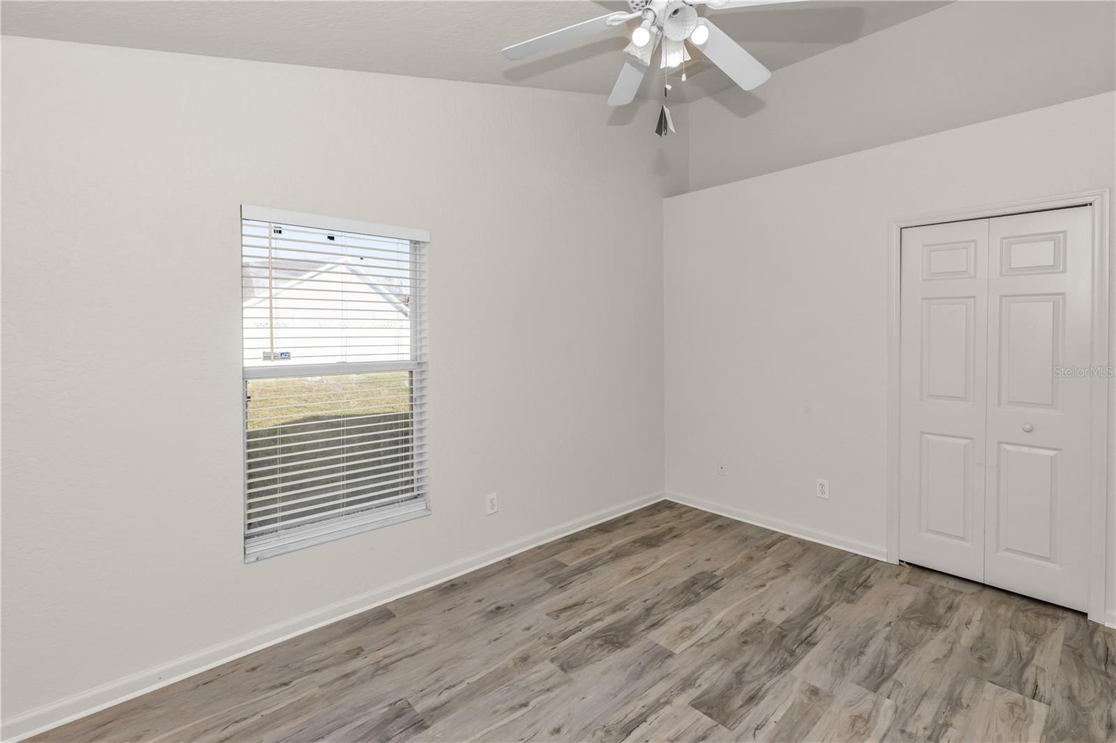 Image 26 of 42 For 2989 White Cedar Circle