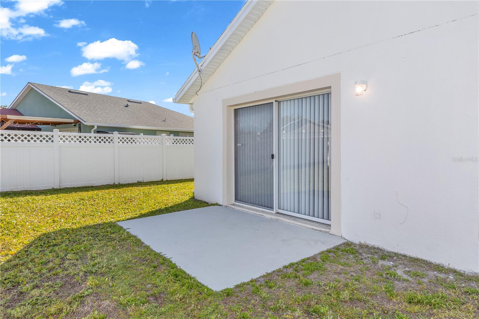 Image 34 of 42 For 2989 White Cedar Circle