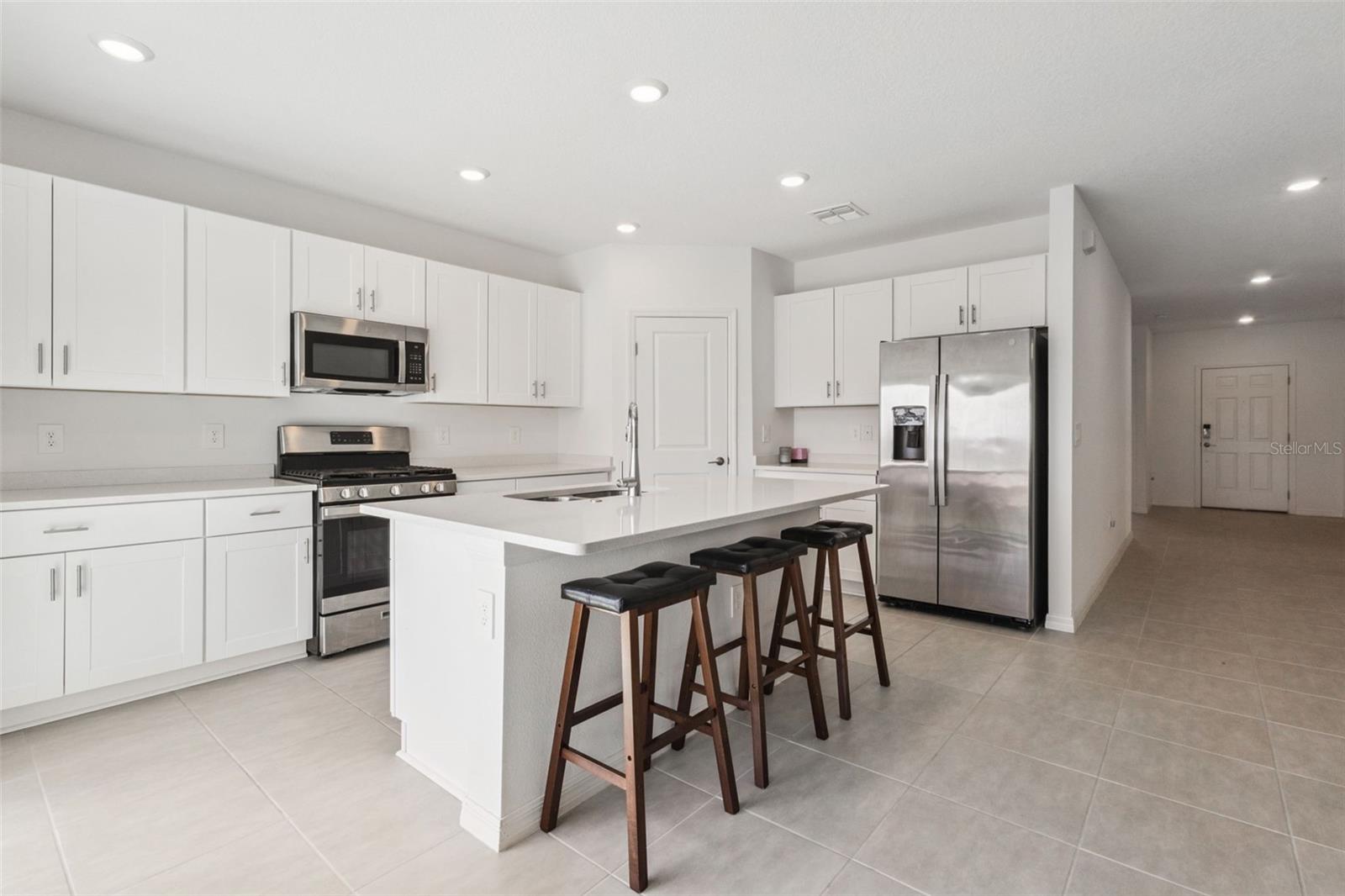 Image 13 of 21 For 33857 Sky Blossom Circle