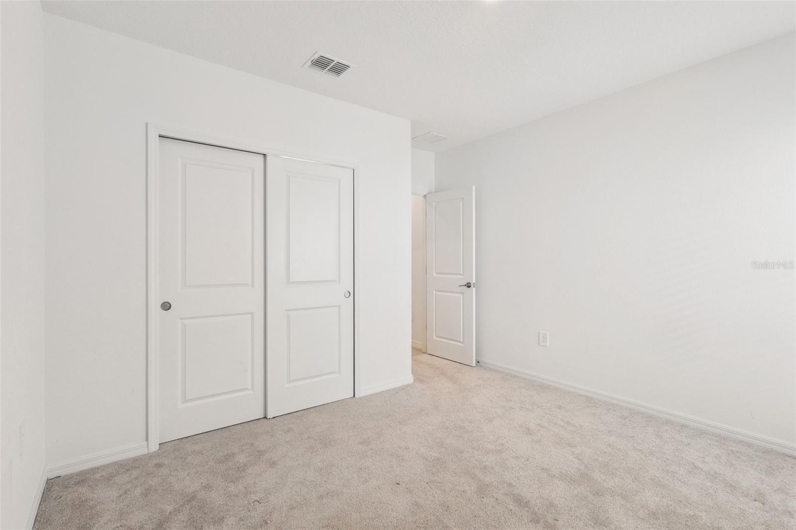 Image 14 of 21 For 33857 Sky Blossom Circle