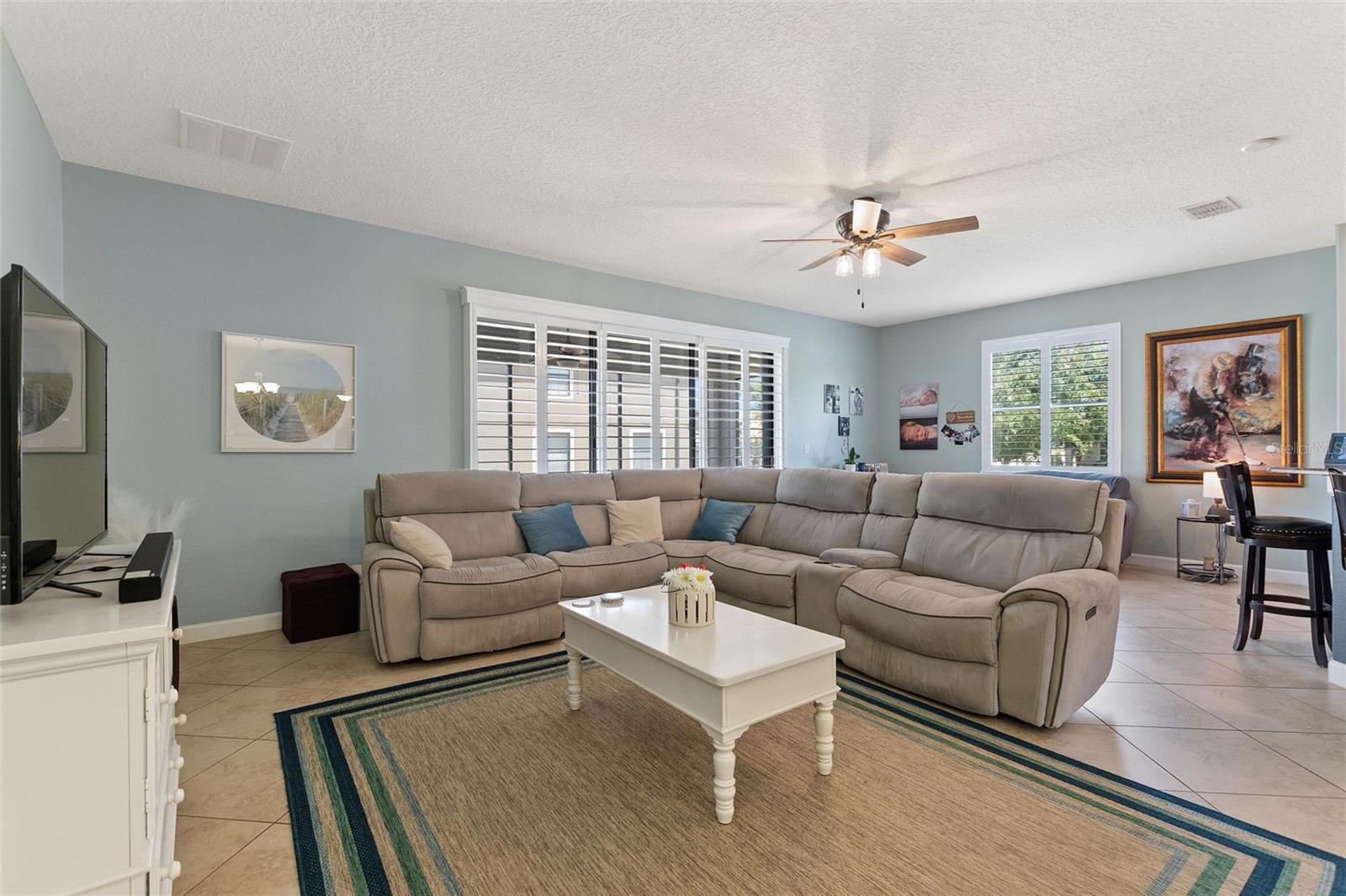 Image 10 of 68 For 8961 Dove Valley Way