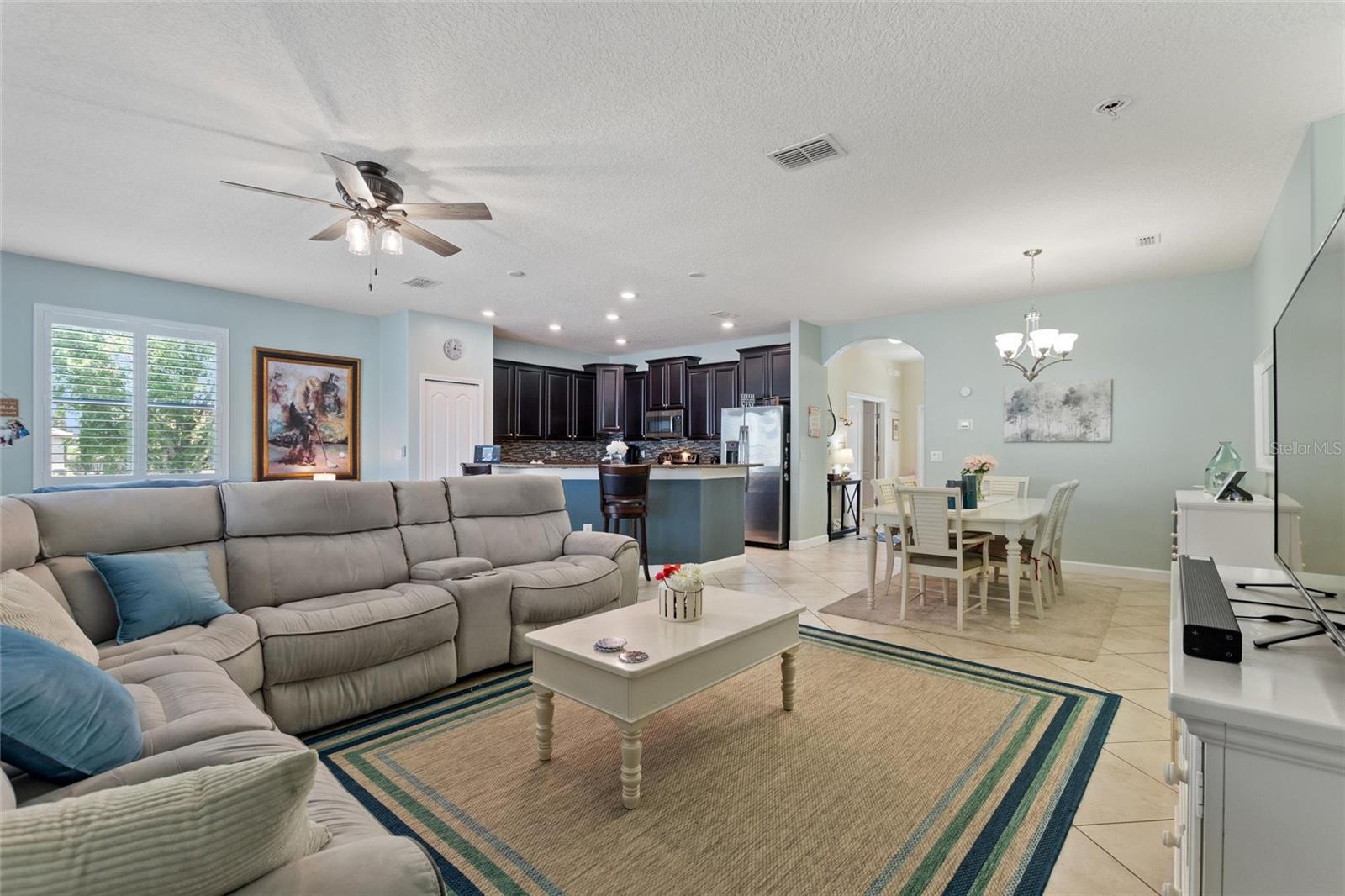 Image 11 of 68 For 8961 Dove Valley Way