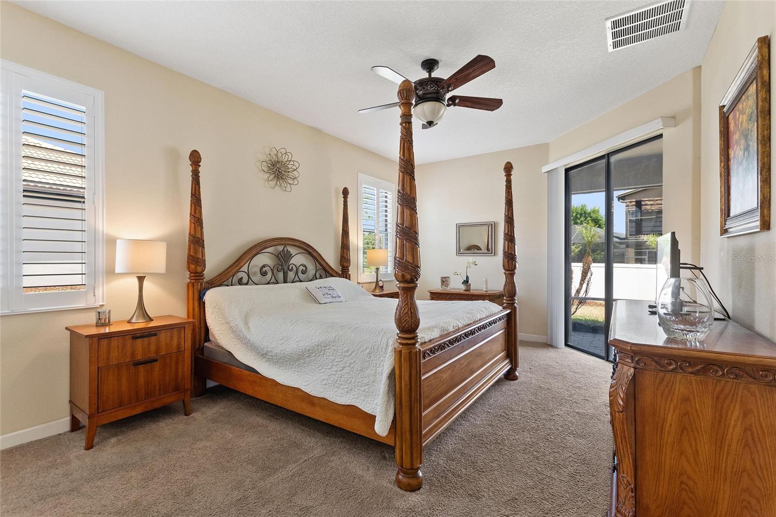 Image 14 of 68 For 8961 Dove Valley Way