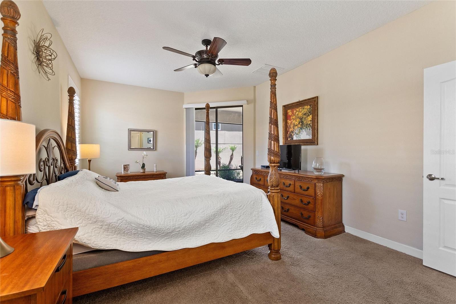 Image 15 of 68 For 8961 Dove Valley Way