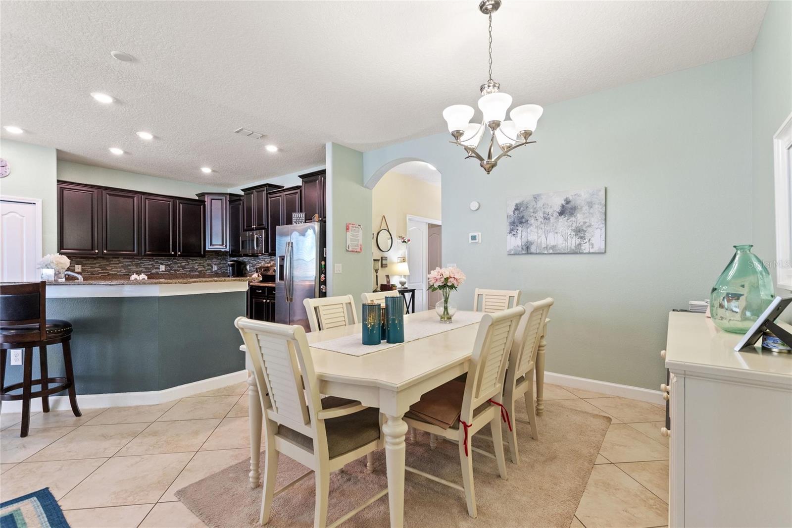 Image 19 of 68 For 8961 Dove Valley Way