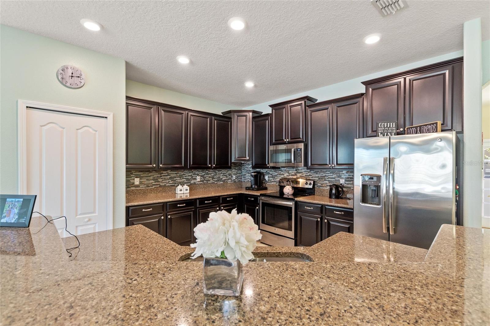 Image 3 of 68 For 8961 Dove Valley Way