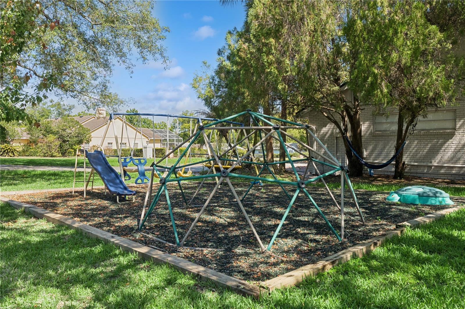 Image 29 of 34 For 2351 Westwood Drive