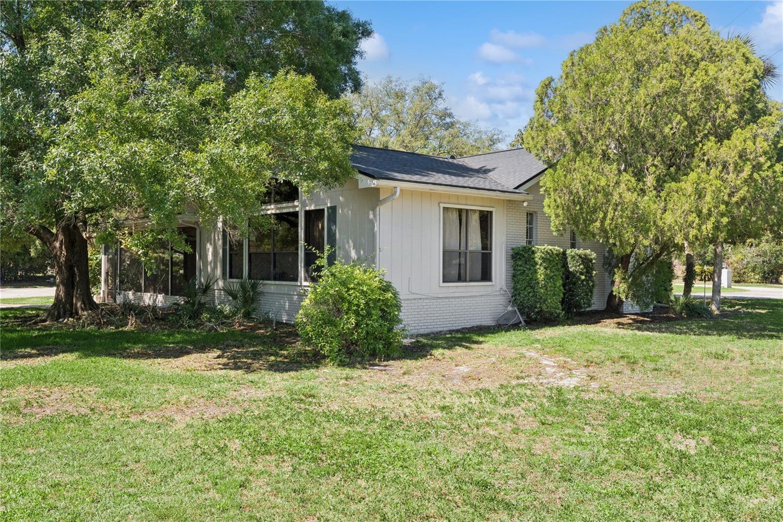 Image 30 of 34 For 2351 Westwood Drive