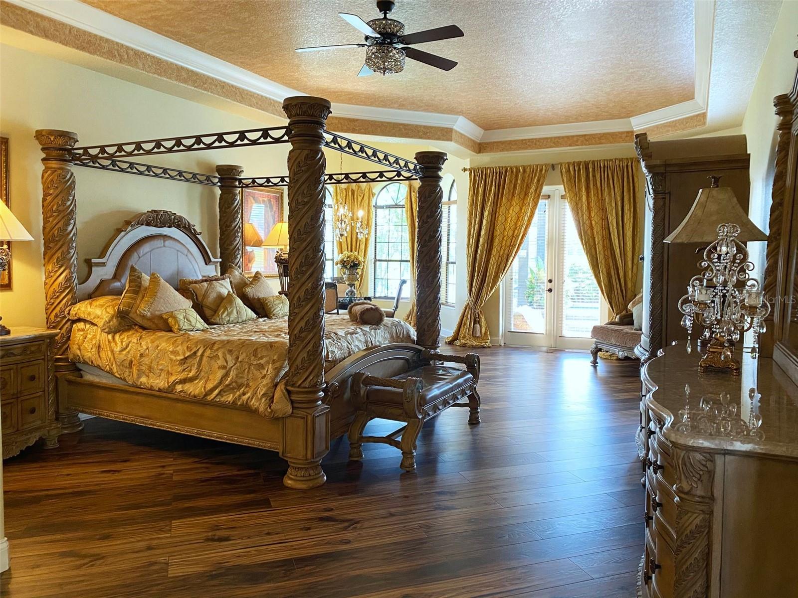 Image 19 of 60 For 2713 Formosa Boulevard