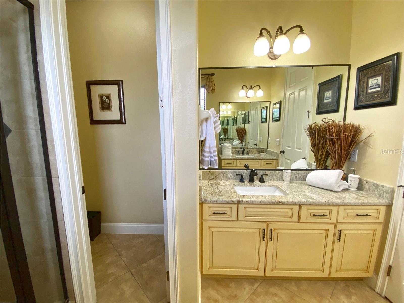 Image 40 of 60 For 2713 Formosa Boulevard