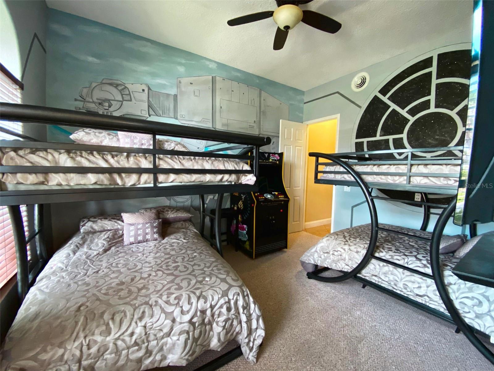 Image 42 of 60 For 2713 Formosa Boulevard