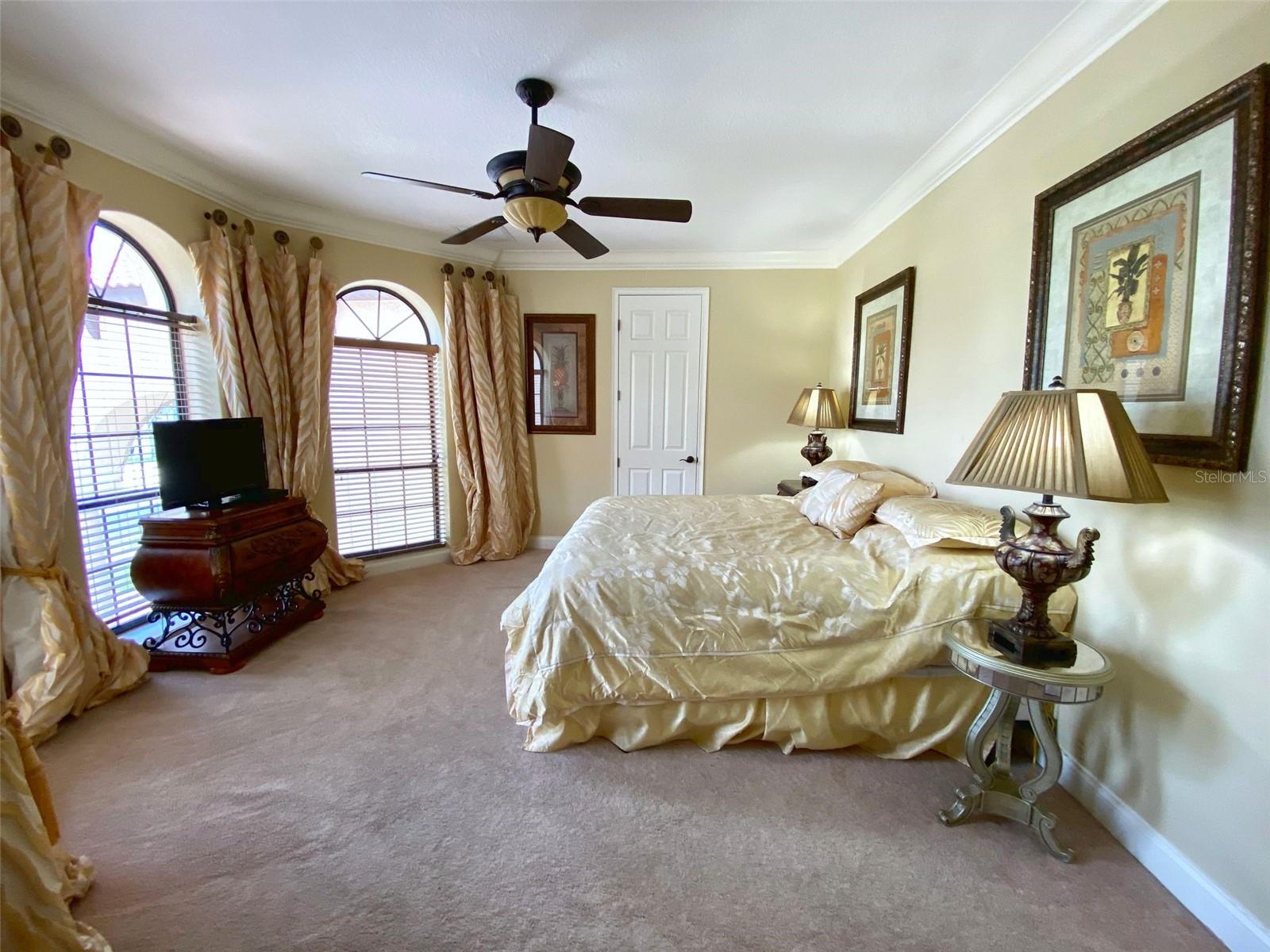 Image 49 of 60 For 2713 Formosa Boulevard