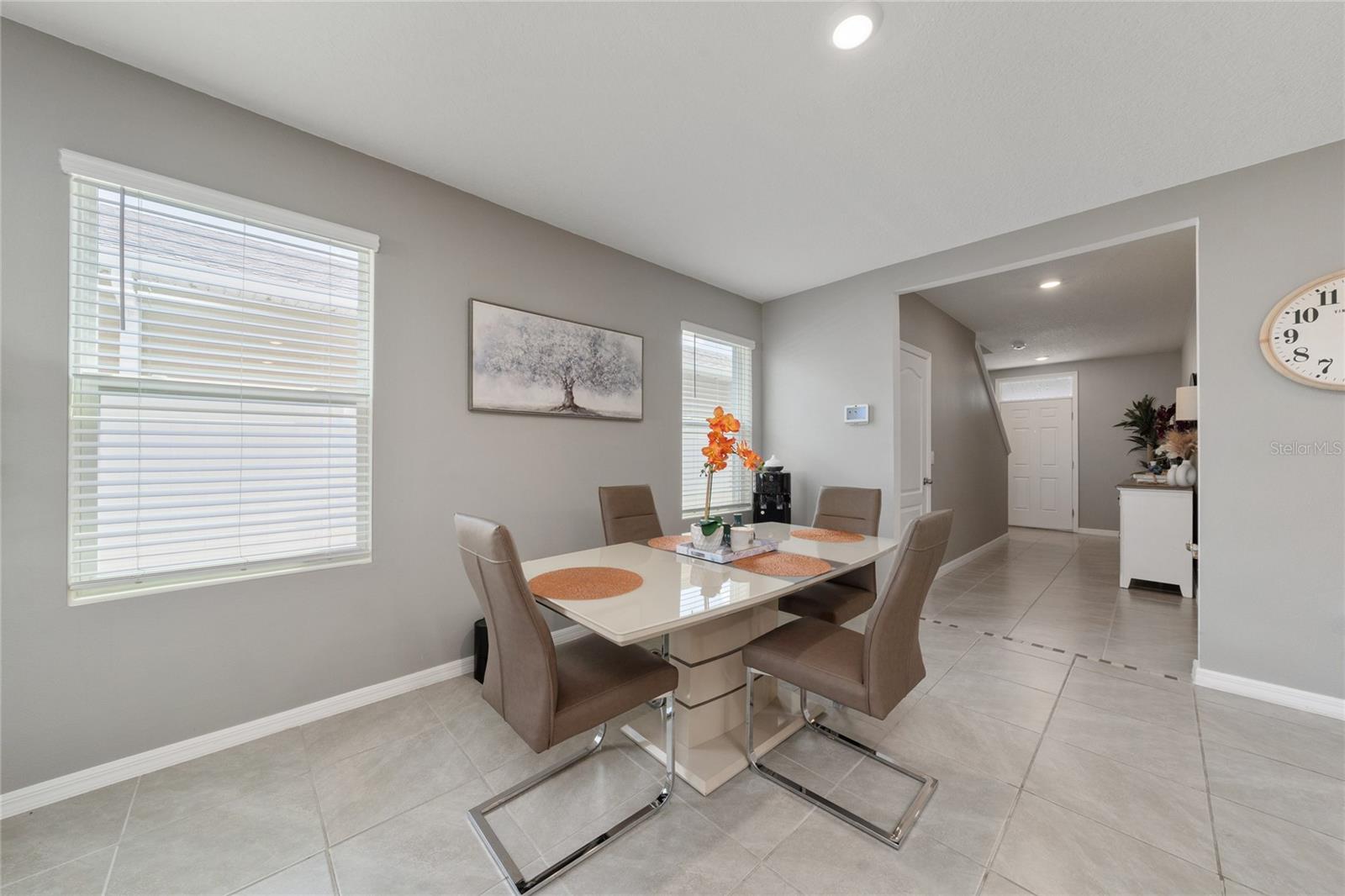 Image 13 of 47 For 928 August Sky Drive