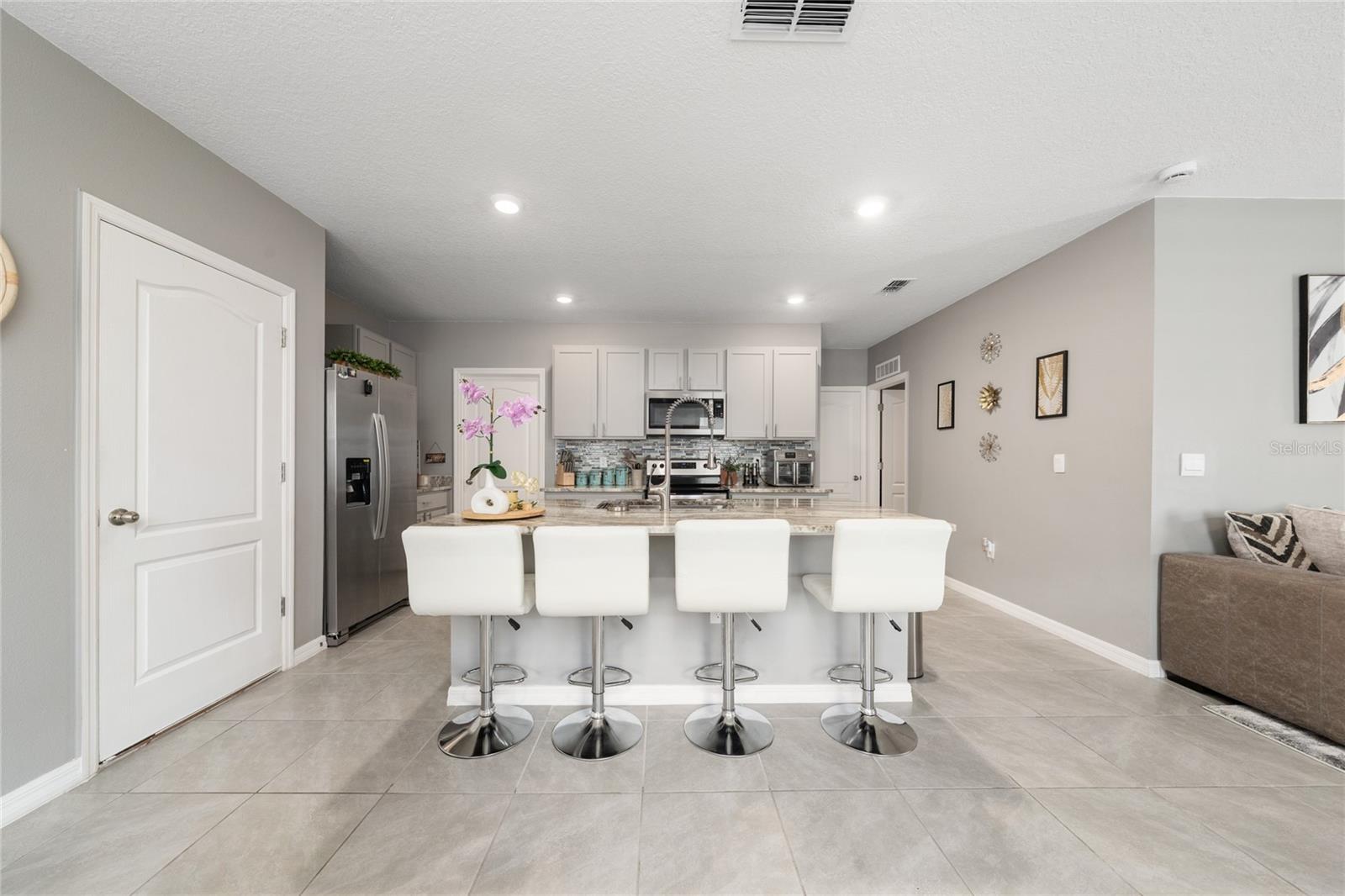 Image 14 of 47 For 928 August Sky Drive