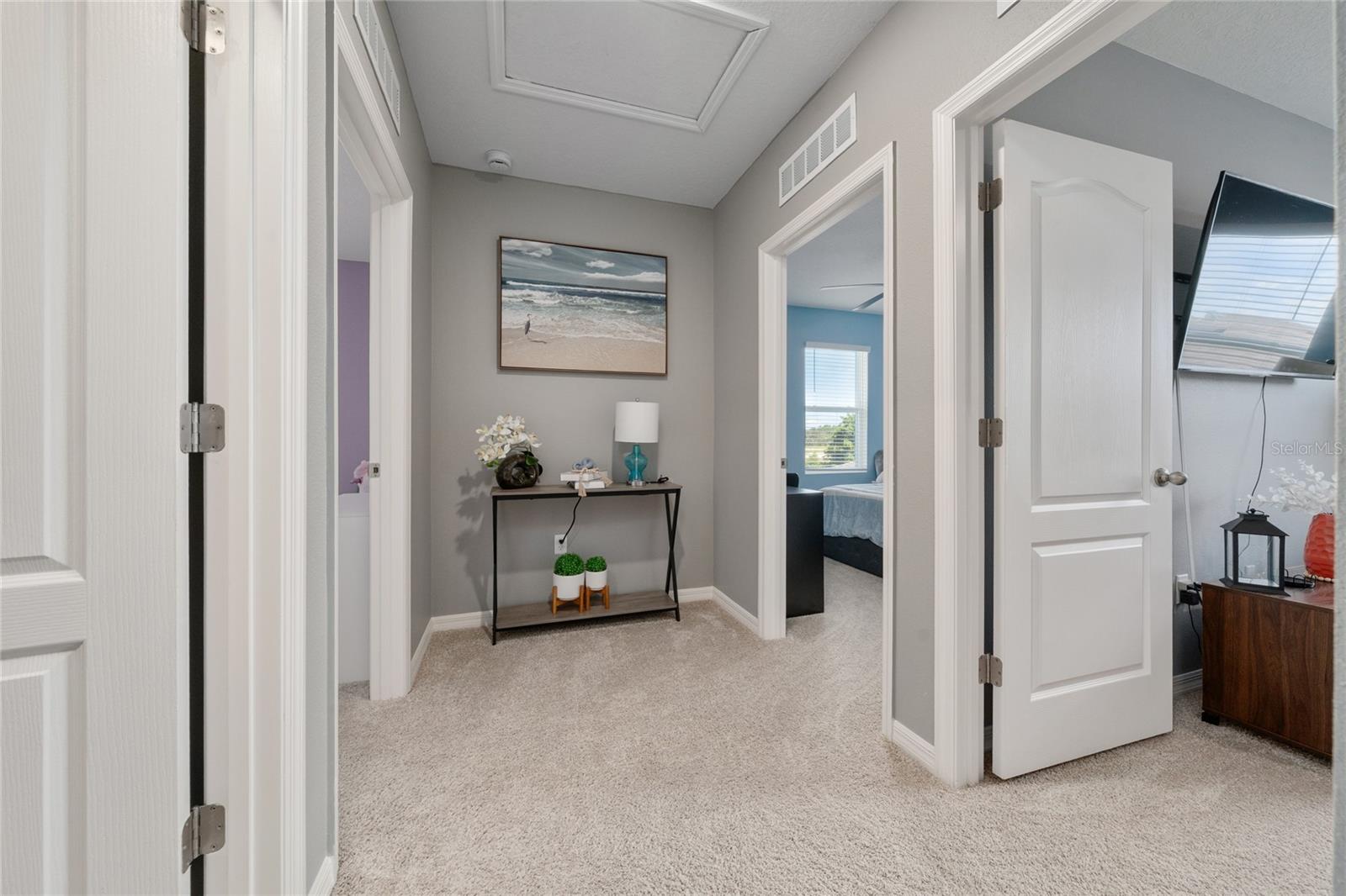 Image 31 of 47 For 928 August Sky Drive