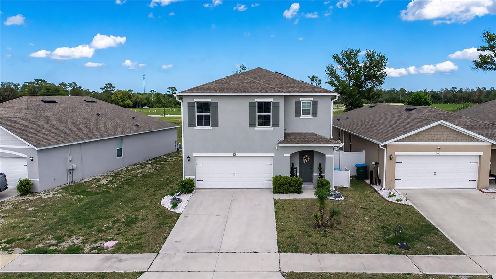 Image 4 of 47 For 928 August Sky Drive