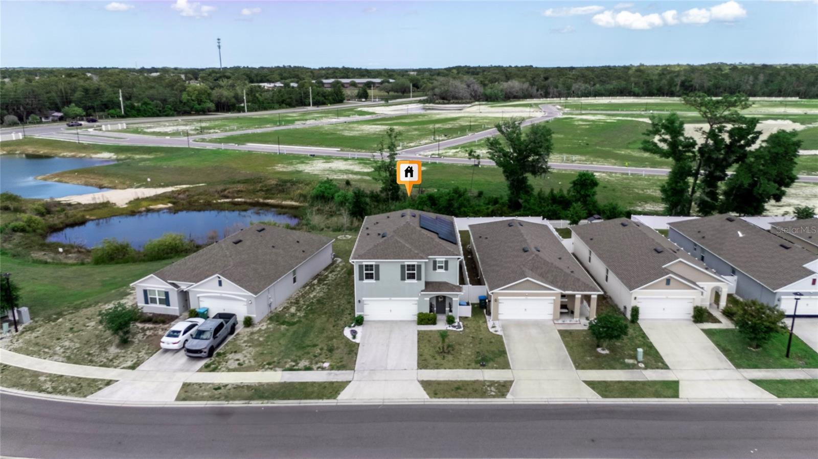 Image 5 of 47 For 928 August Sky Drive