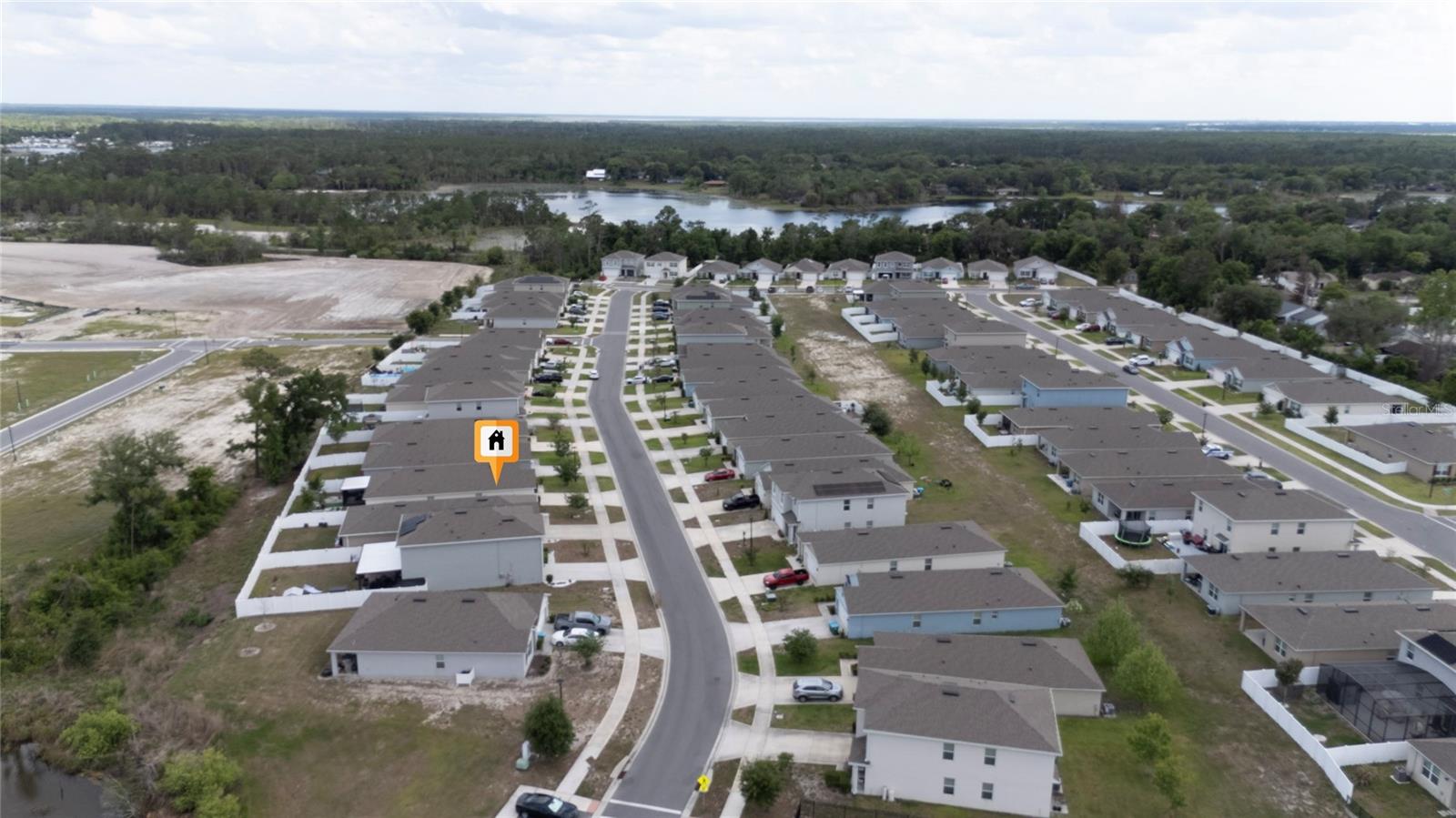 Image 8 of 47 For 928 August Sky Drive